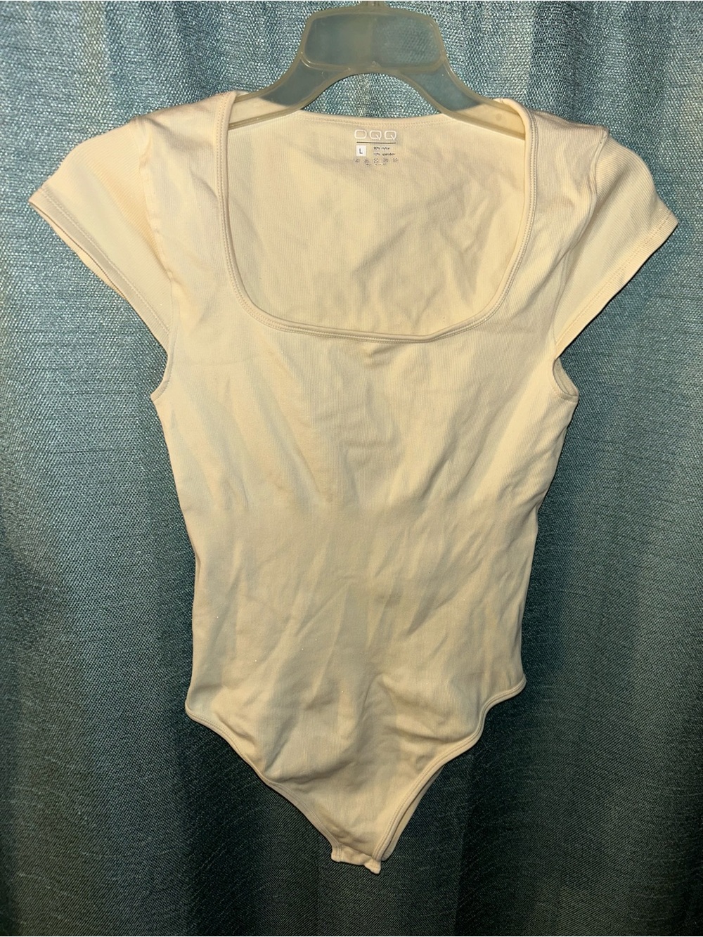 Two Women's Scoop Neck Short Sleeve Bodysuit - QQQ